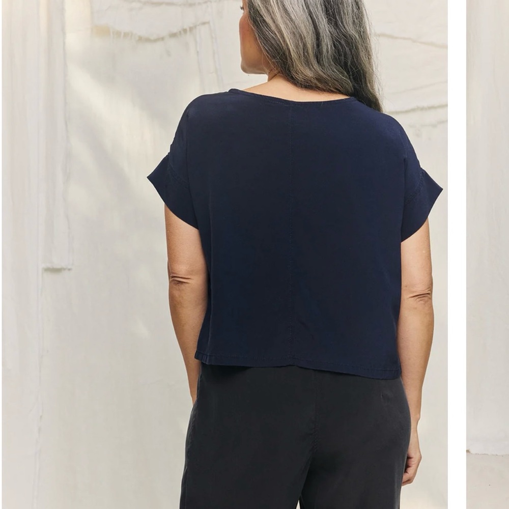 NWT Elizabeth Suzann Georgia tee in silk - Picture 3 of 5